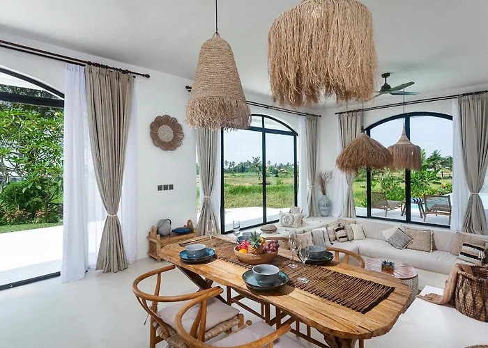 Romantic Serenity Villa In Ubud